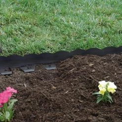 Vigoro 20 ft. x 2.25 in. Black Scalloped Polyethylene No-Dig Edging -VIGOR Plants Shop black vigoro plastic edging 3011 20hd 5 c3 1000