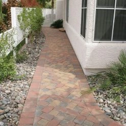 Vigoro 0.5 cu. ft. Bagged Pond Pebble Landscape Rock -VIGOR Plants Shop vigoro bagged landscape rocks 54249v 4f 1000