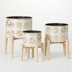 SULLIVANS White and Gold Flower Burst Metal Planter on Stand (Set of 3)